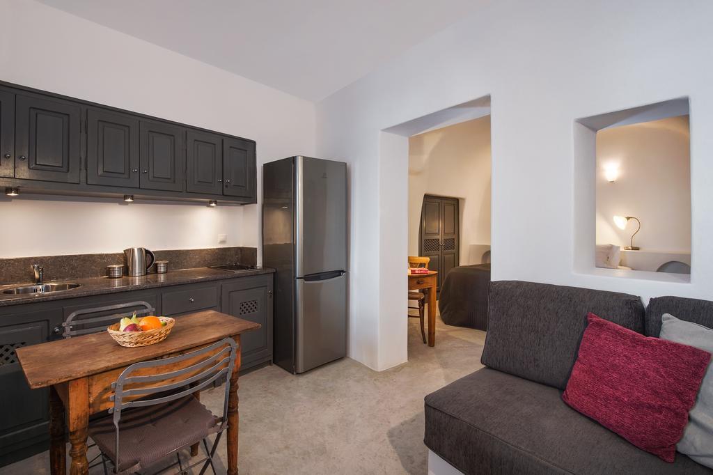 אויה Theodora Suites (Adults Only) חדר תמונה